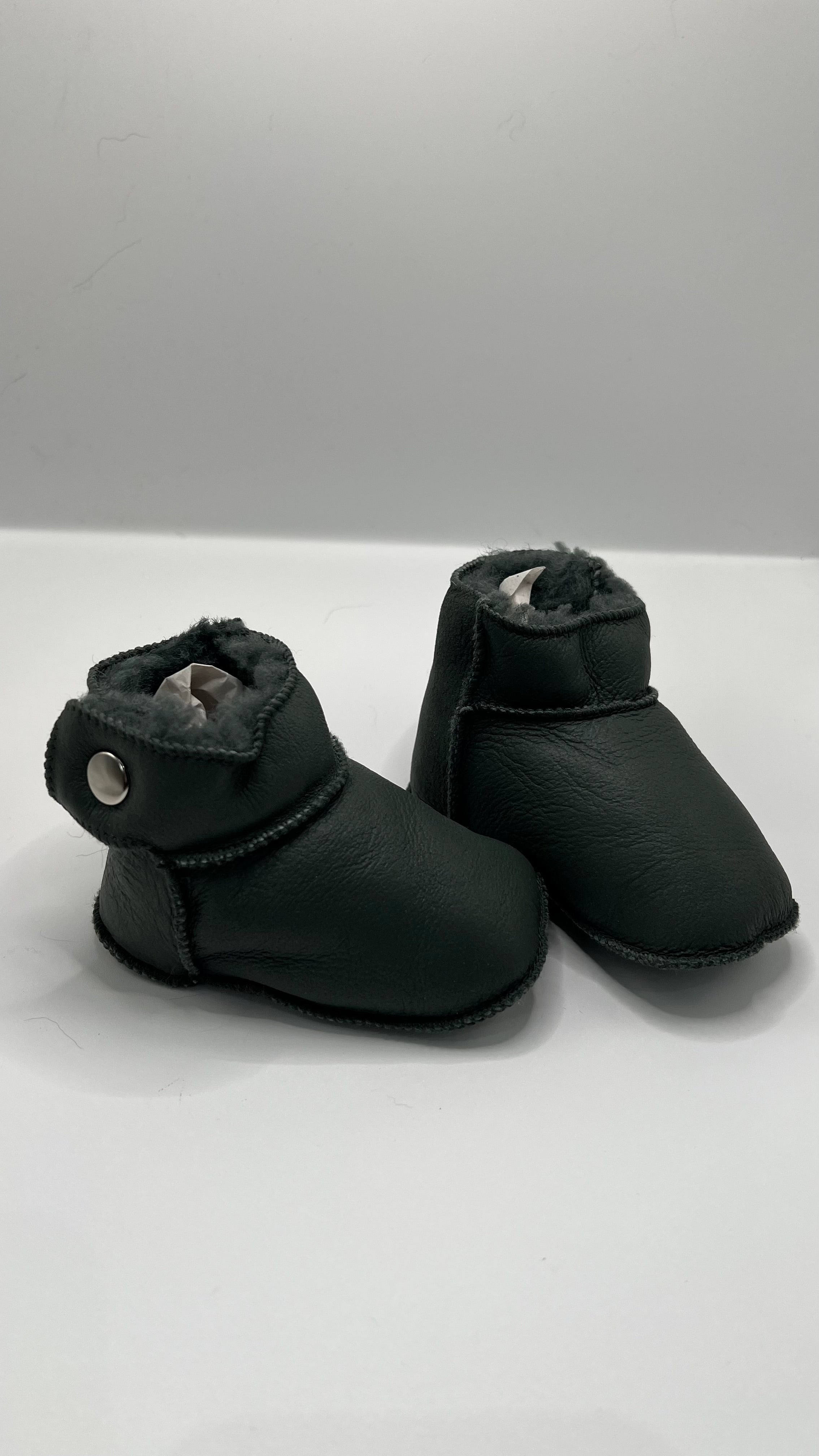 Baby boots Petroil