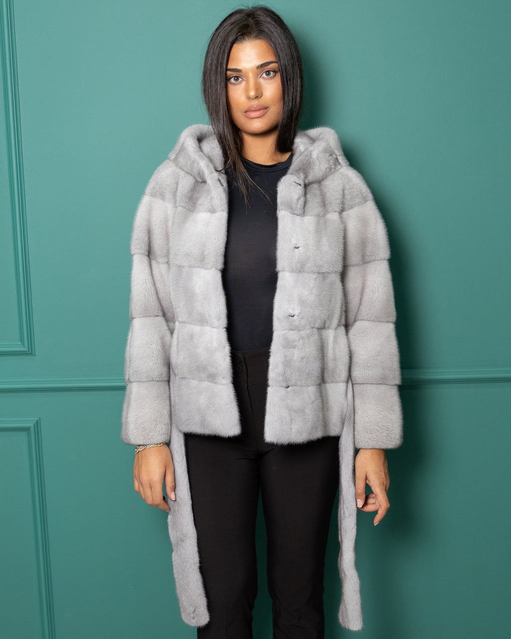 VESTE EN VISON SAPHIR