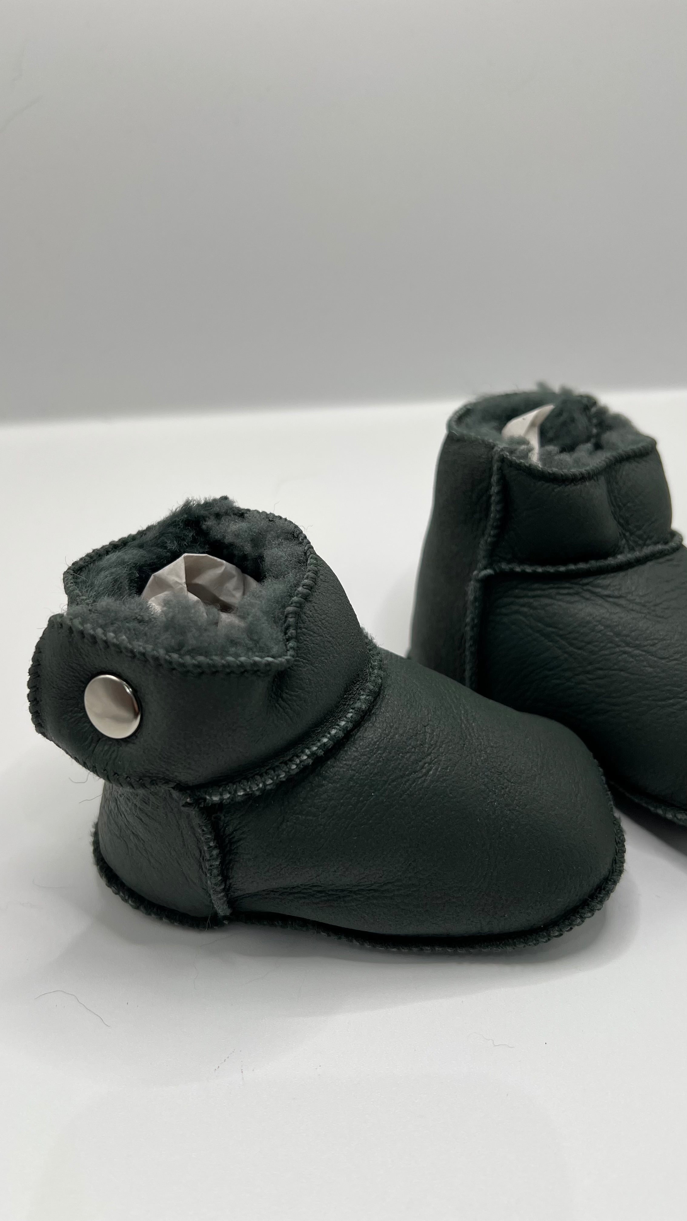 Baby boots Petroil