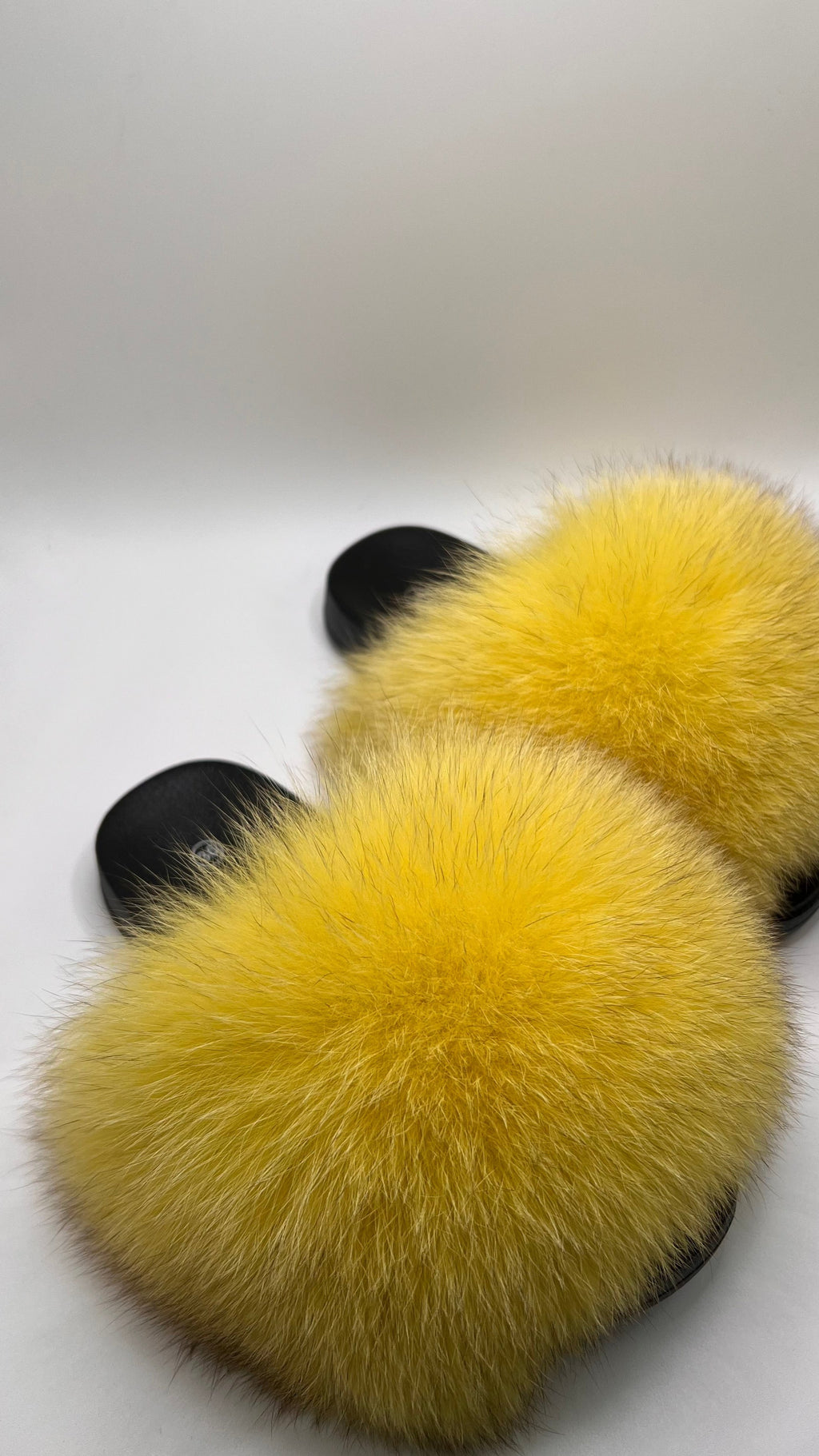 PRE ORDER Slippers Volpe