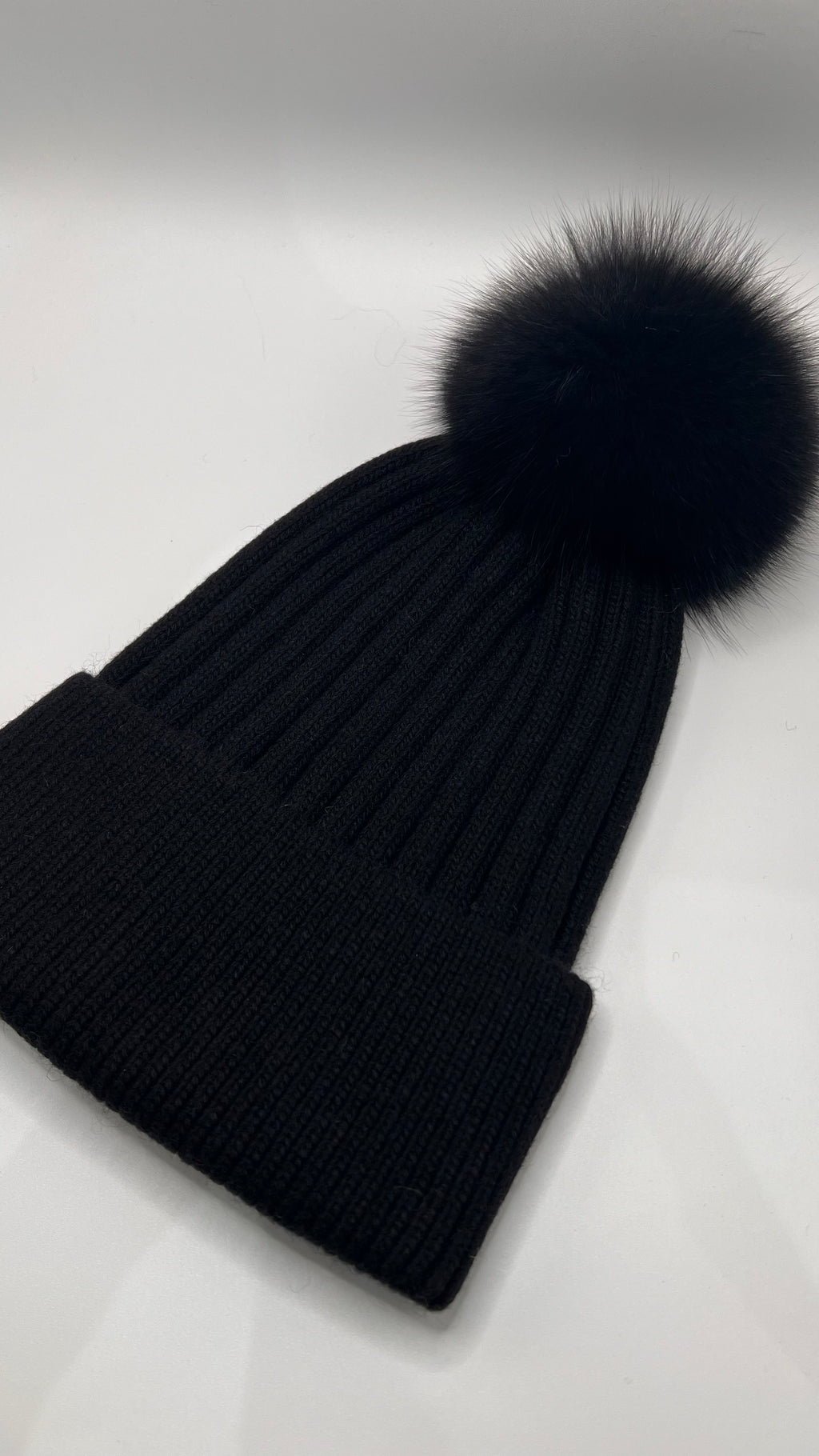 Cappello Knitted in Cashmere