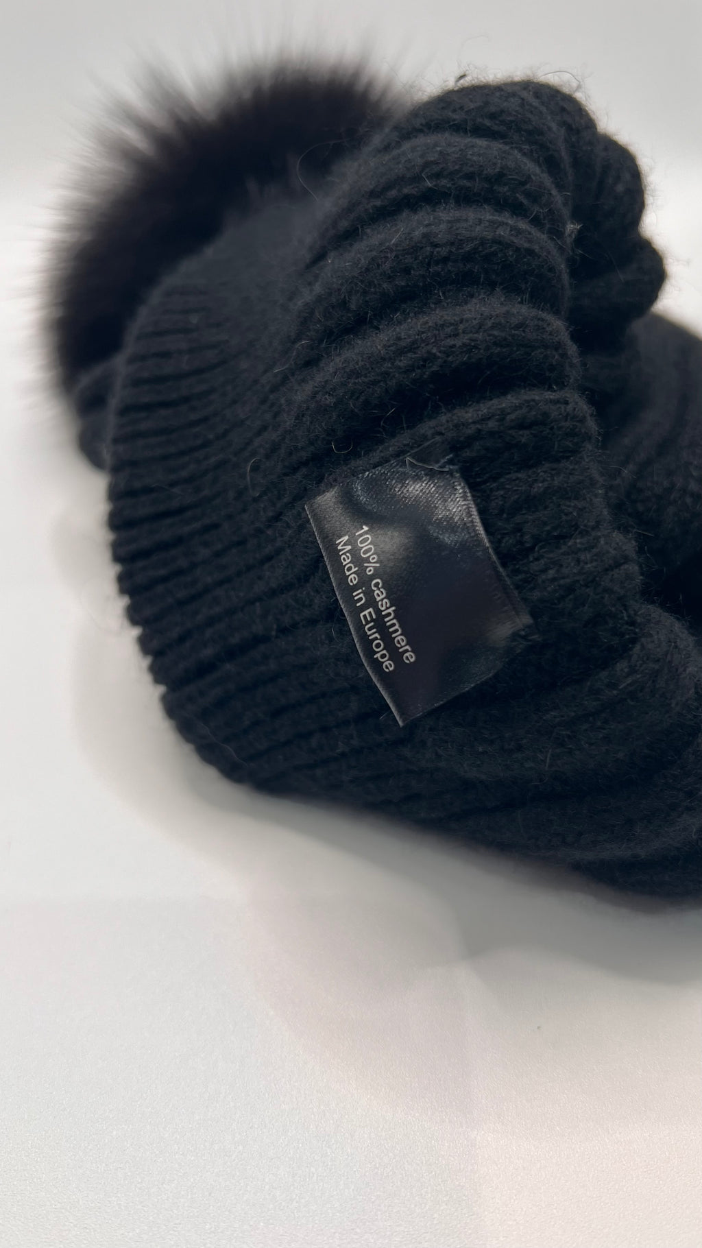 Cappello Knitted in Cashmere