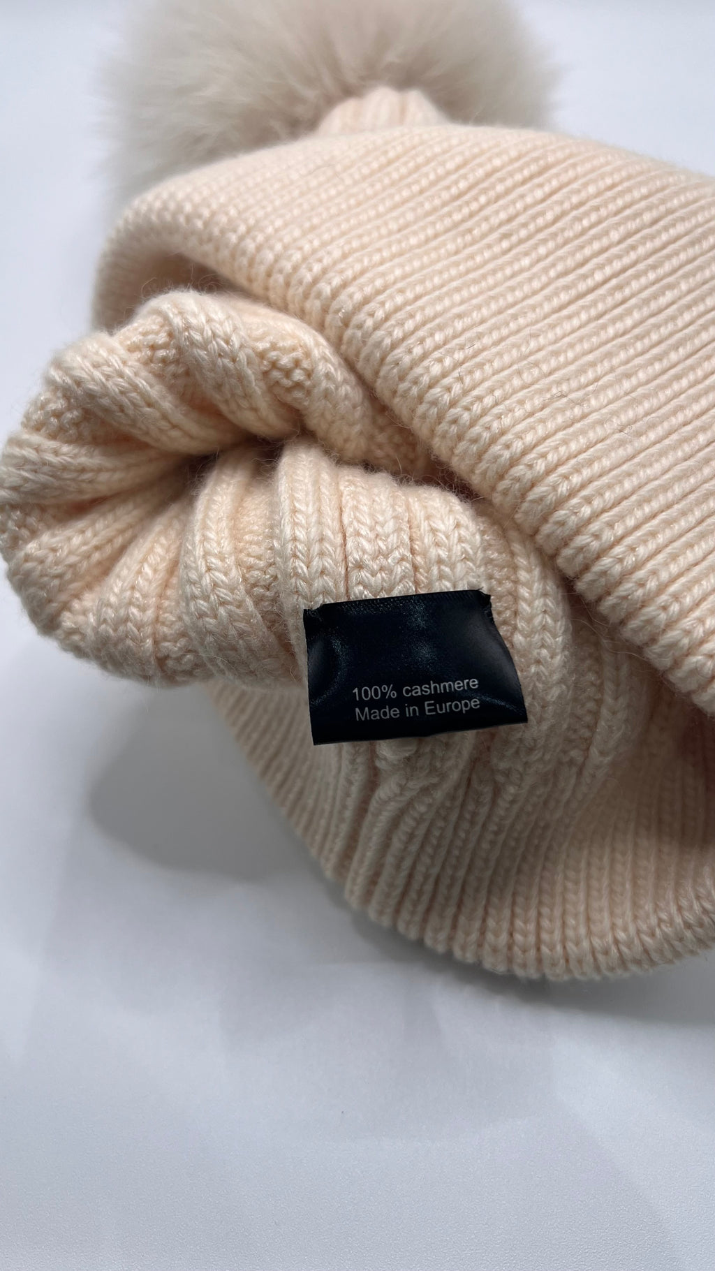 Cappello Knitted in Cashmere