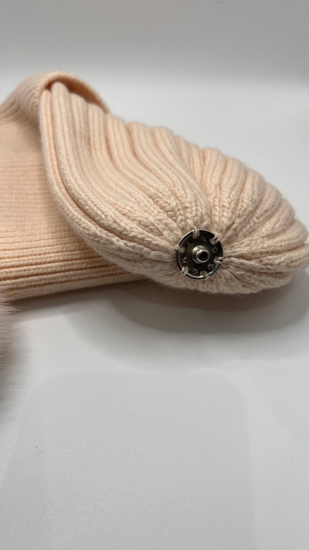 Cappello Knitted in Cashmere