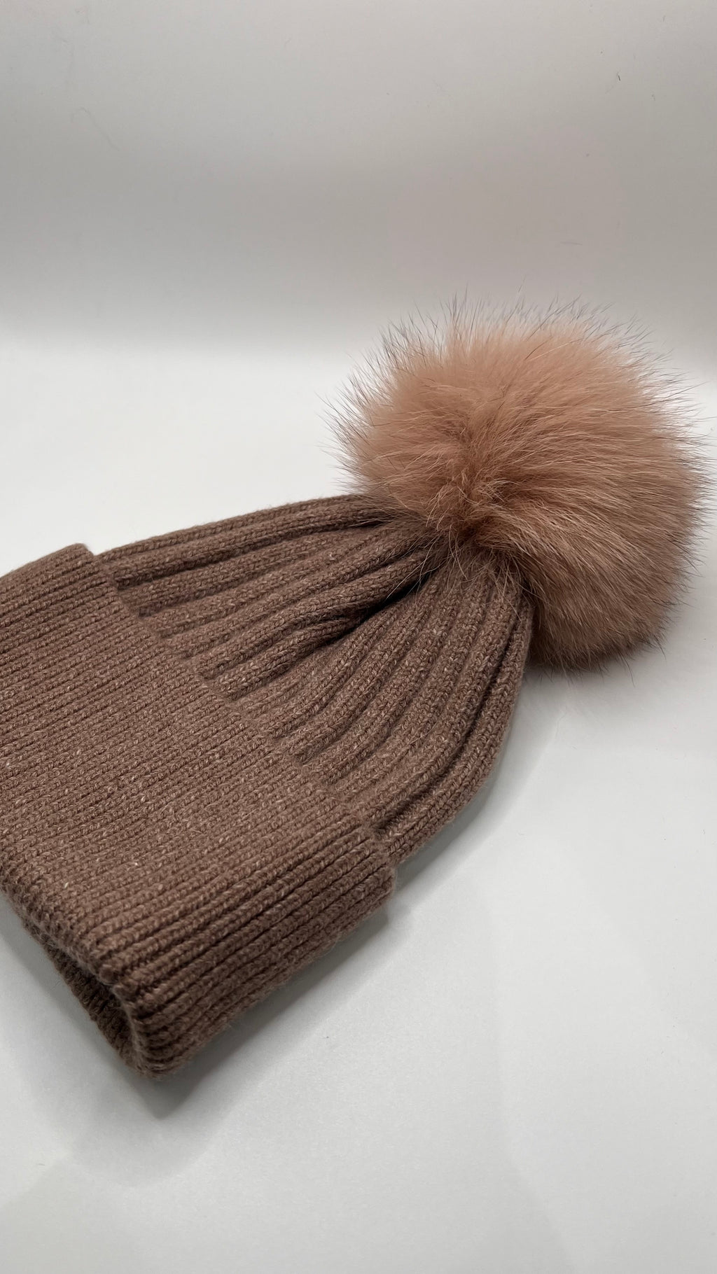 Cappello Knitted in Cashmere