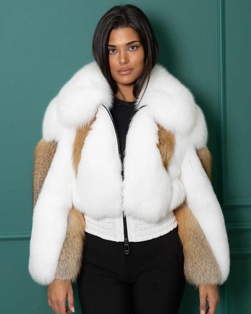 PRE ORDER- Bomber Cortina White e Gold