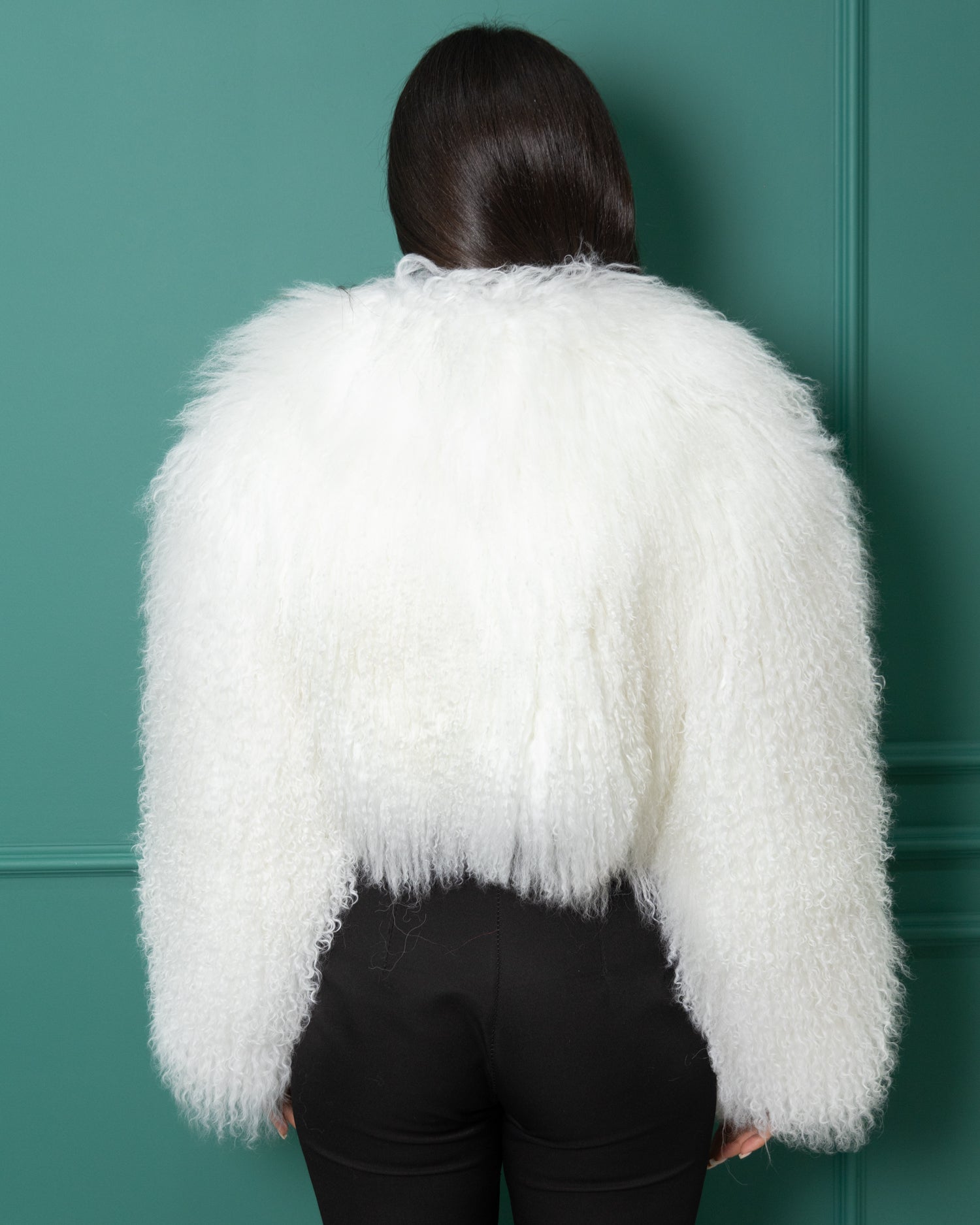 PRE ORDER- Valeria Corta