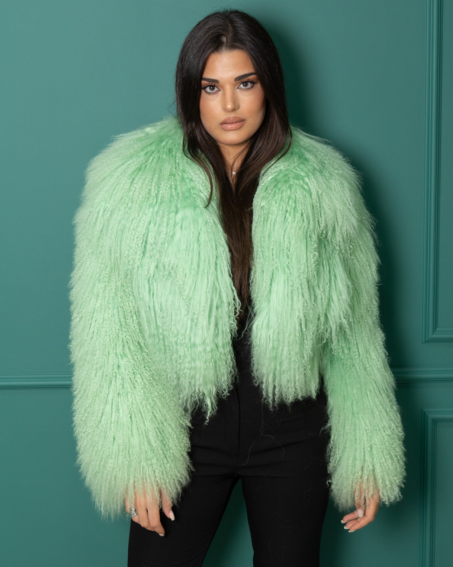 PRE ORDER- Valeria Corta