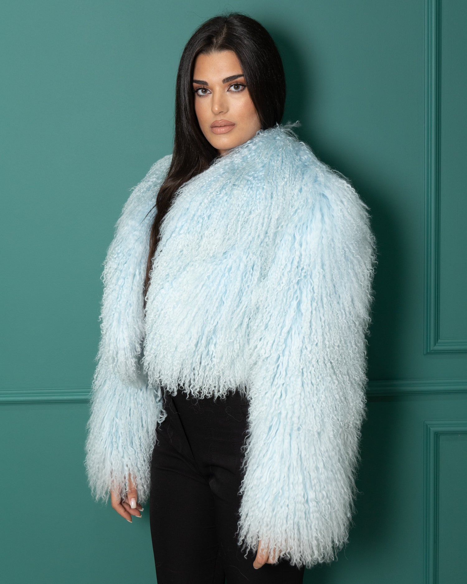 PRE ORDER- Valeria Corta