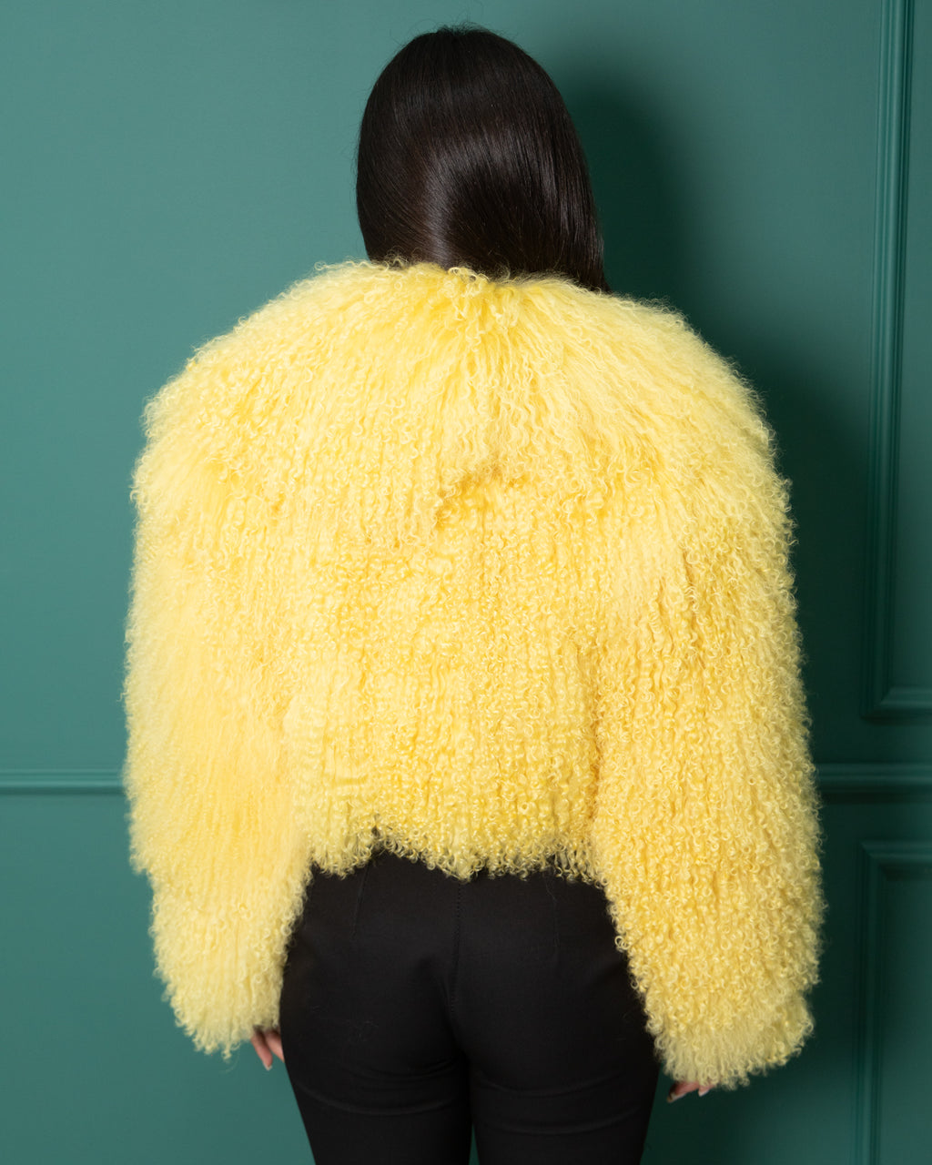 PRE ORDER- Valeria Corta