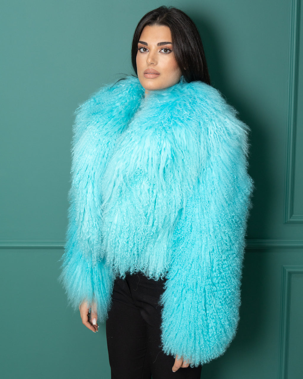 PRE ORDER- Valeria Corta