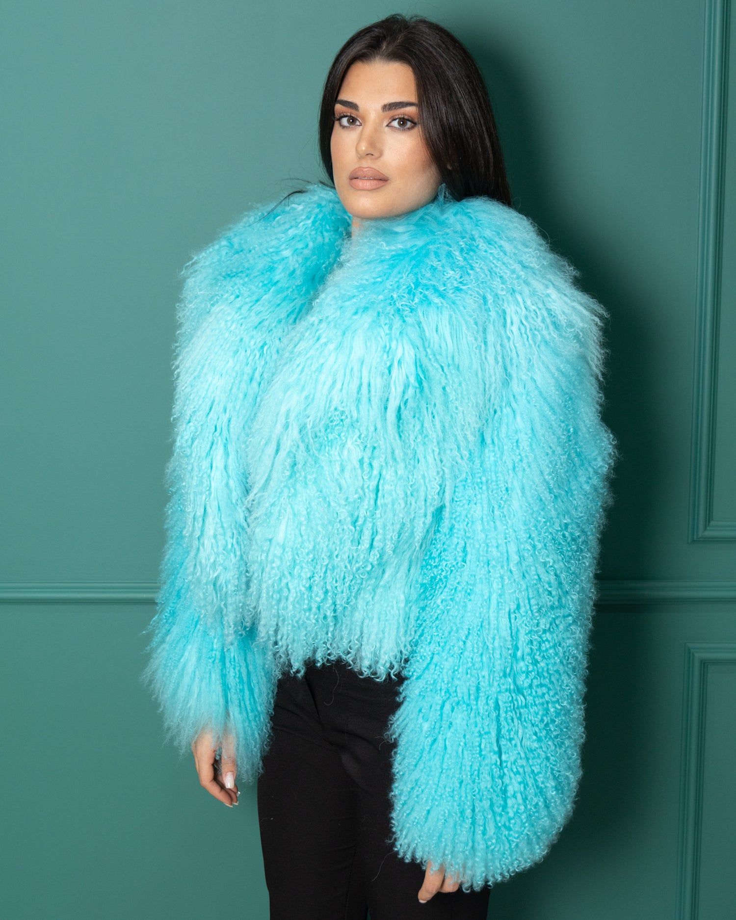 PRE ORDER- Valeria Corta